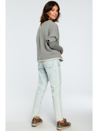 B094 Oversized top with a back V-neck - grey