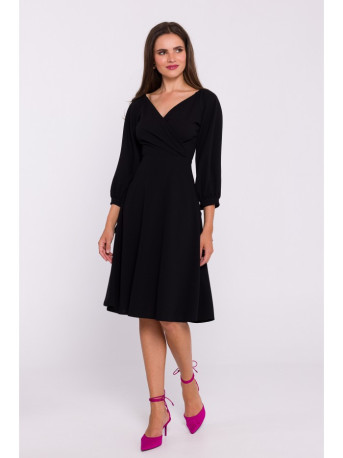 S383 Flared dress with puff sleeves - black