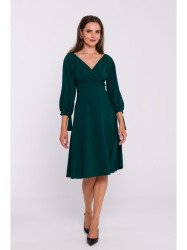 S383 Flared dress with puff sleeves - green