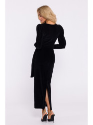 M828 Aksominė maksi suknelė su gilia V formos iškirpte - juoda