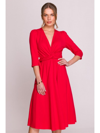 S404 Fit and flare knit dress with a tie belt - red