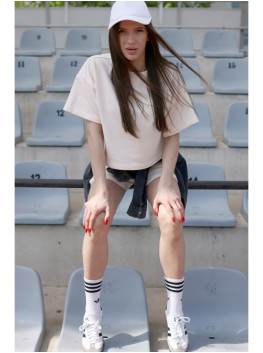 B294 Cropped sweatshirt with short sleeves - vanilla