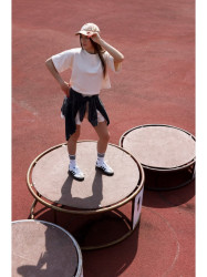 B294 Cropped sweatshirt with short sleeves - vanilla