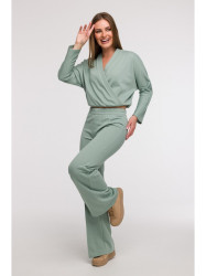 B296 Plačios kelnės su priekinėmis siūlėmis - mėtų spalvos