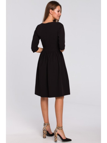 K010 Fit & flare dress with gathered waistline - black