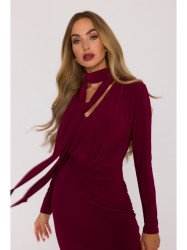 M891 Ruched dress with a sash - maroon