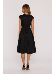 M892 Fit & flare dress with box pleats - black